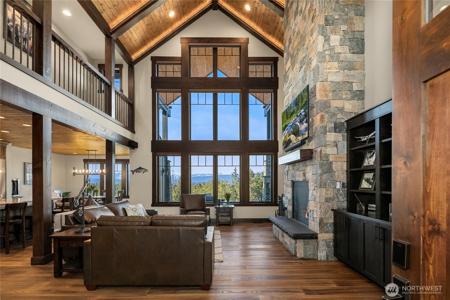 452 Mahonia
