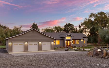 5325 Wilson Creek