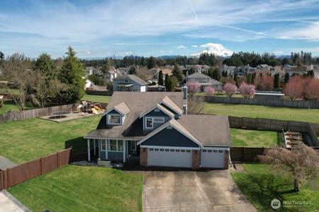 21315 40th E