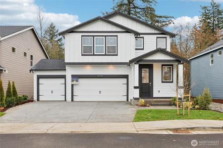 746 129th E