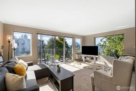 201 2nd S