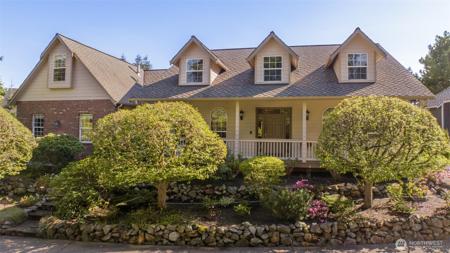 4404 Landmark