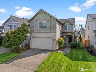 1638 178th E