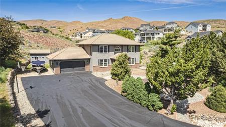 236 Rolling Hills Ln
