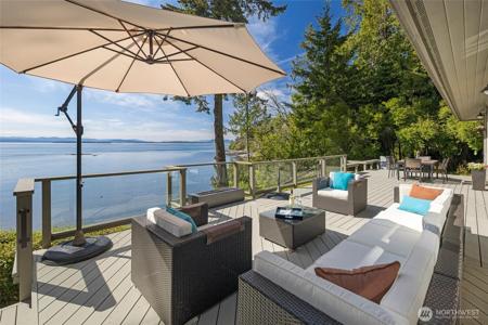 53 Smugglers Cove