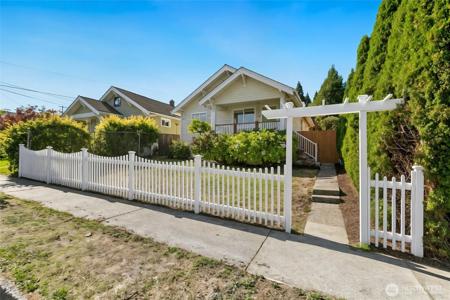 5006 Winnifred
