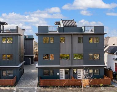 2631 58th SW