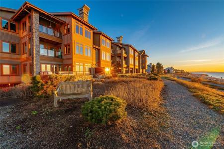 9535 Semiahmoo