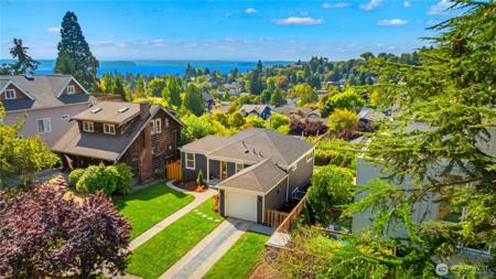 4507 45th SW