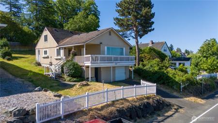 1810 Rainier