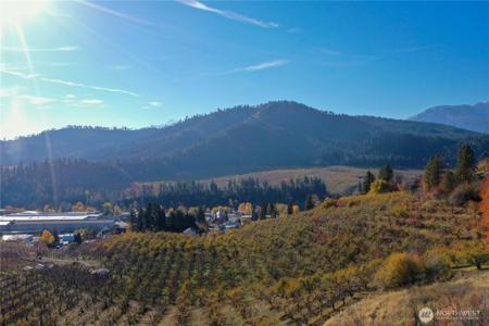2 Ludwig Hill Rd