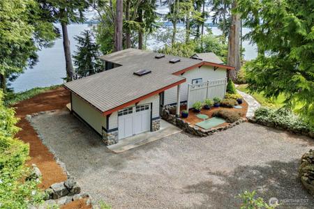 3401 Paradise Bay