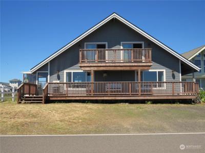 1463 Ocean Shores SW
