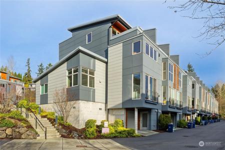 4241 213th SE