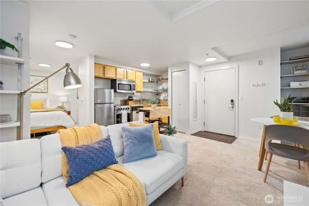 2901 Jackson