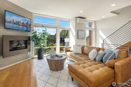 1704 Marion