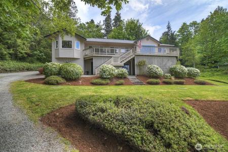 2660 Canal View