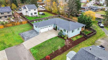 580 Eatonville W