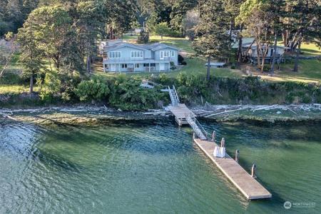 1794 Bayshore