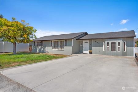 1126 Baker