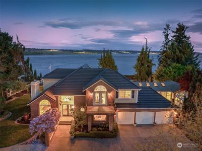 1360 Pilchuck Heights