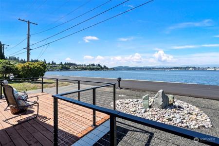 1735 Beach E