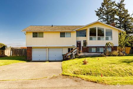 1250 Eagle Crest