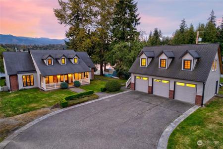18335 Eagle Point