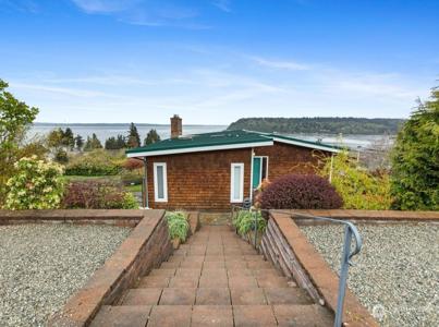 8327 Sunset Vista