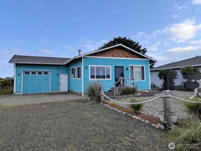 1399 Storm King SW
