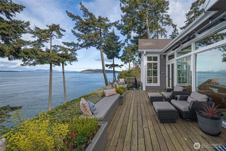 311 Madrona