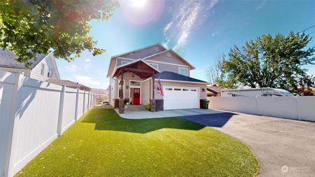 534 Dewberry E