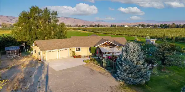 129 Robinson Canyon