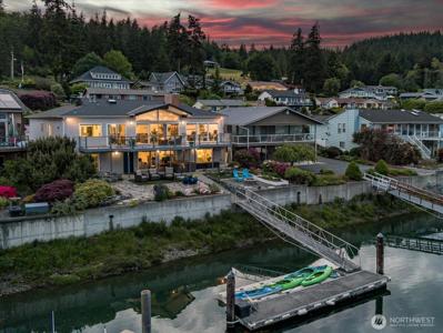 2240 Cove