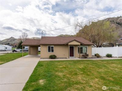 1203 Red Apple Rd