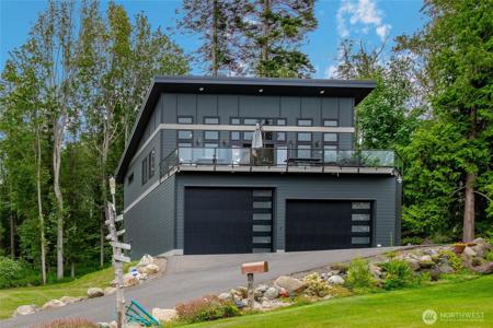 5531 Whitehorn