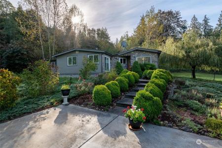 3800 Gilmore