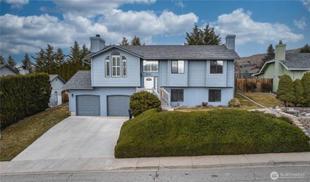 821 12th NE