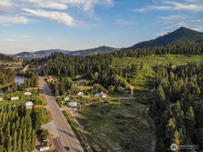 10801 US HWY 2