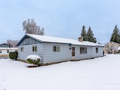 1558 3rd NE