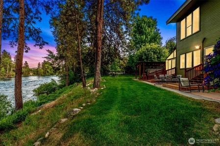 9377 Lone Pine Orchards