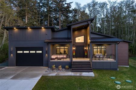 2401 Williams