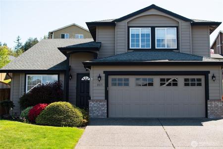 8615 74th NE
