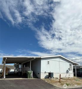 605 Pine