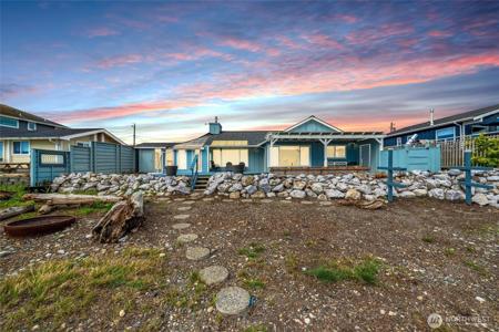 4186 Saltspring