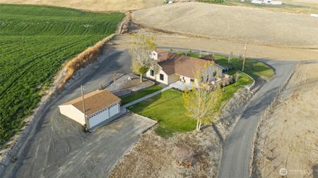 1279 Woodward Canyon