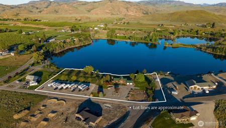 5 & 7 Sunset Lakes