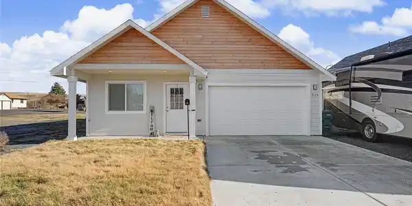 516 Alder E