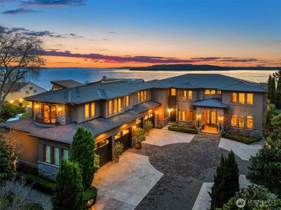 21827 4th S