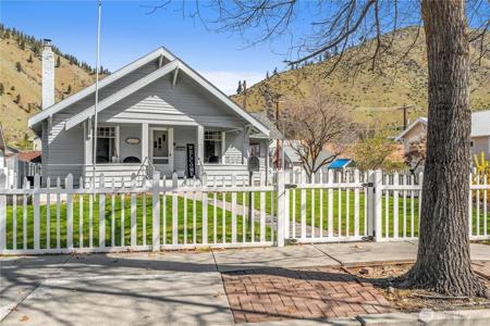 323 Cottage